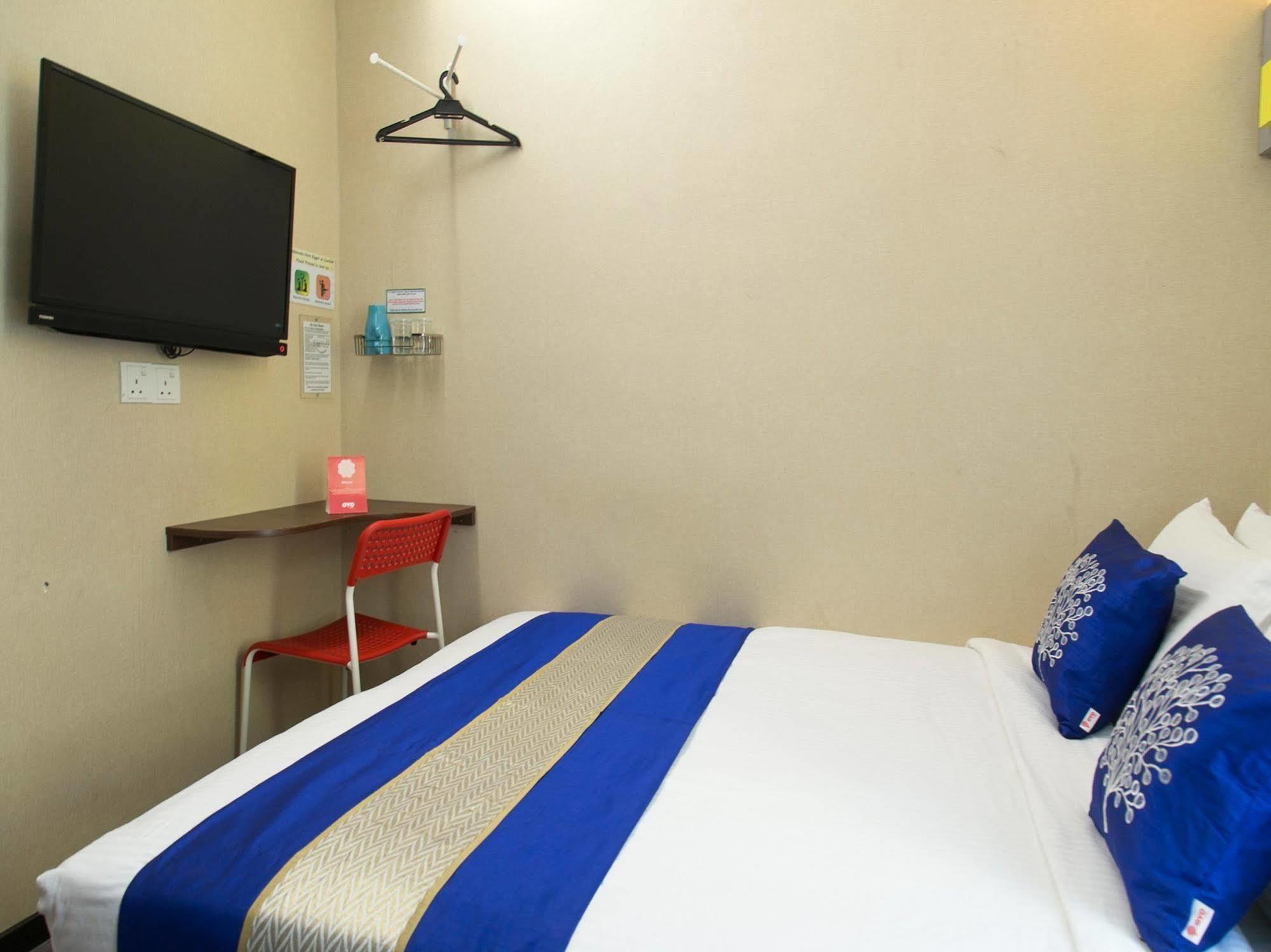 Hotel Smile Danau Kota